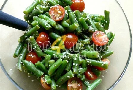 Теплый салат из зеленой фасоли